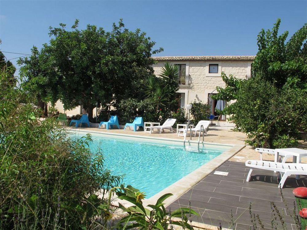 Villa U Marchisi B&B Scicli Eksteriør bilde