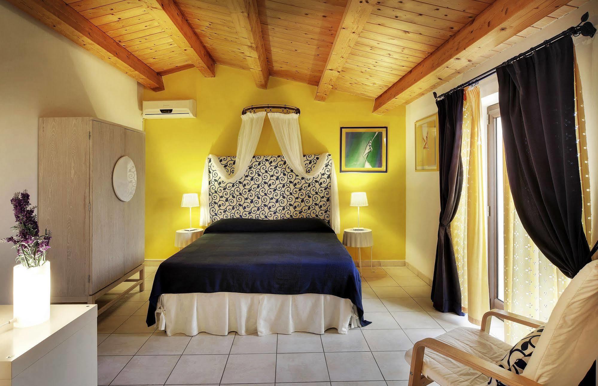 Villa U Marchisi B&B Scicli Eksteriør bilde
